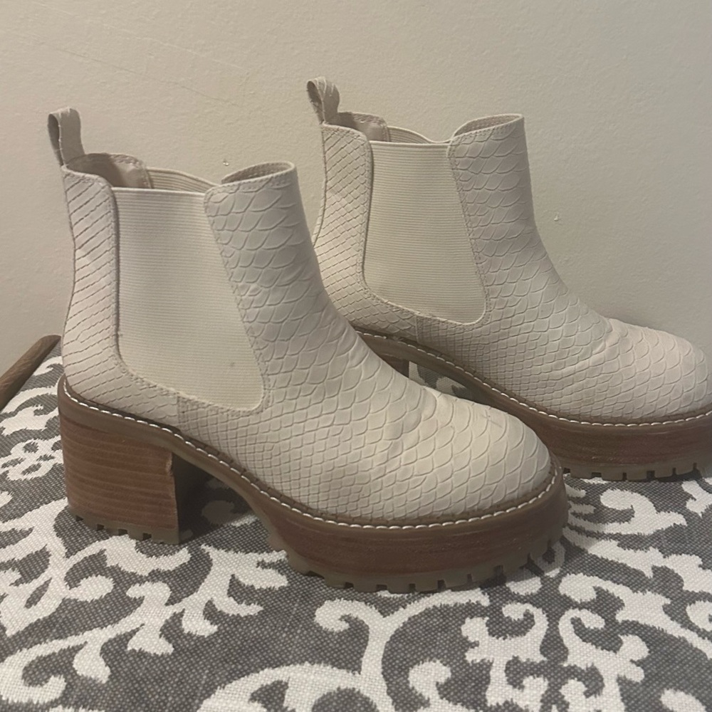 MIA Textured Cream Ankle Boots